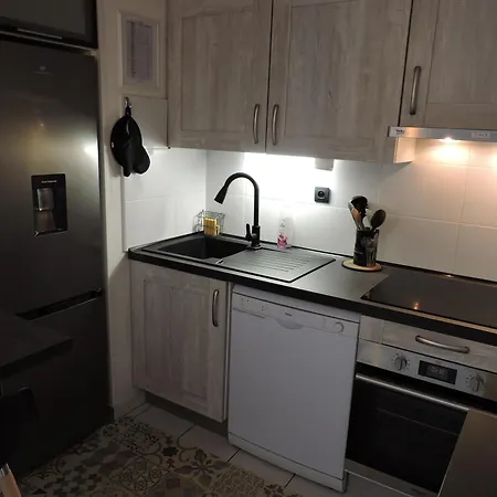 Cap D'agde Appart. 4/6 Pers. Avec Jardin, Piscine. Διαμέρισμα
