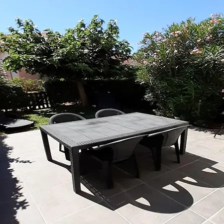 Cap D'agde Appart. 4/6 Pers. Avec Jardin, Piscine. Apartment Agde